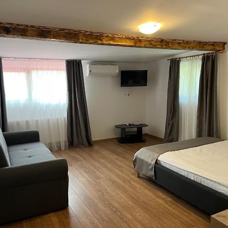 Casa Someseana Guest House Gilgau Luaran gambar