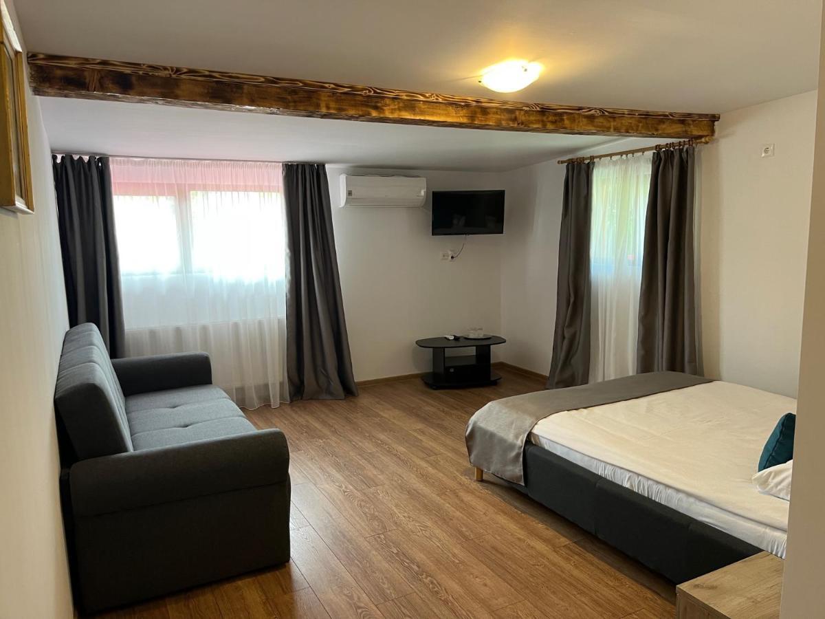 Casa Someseana Guest House Gilgau Luaran gambar