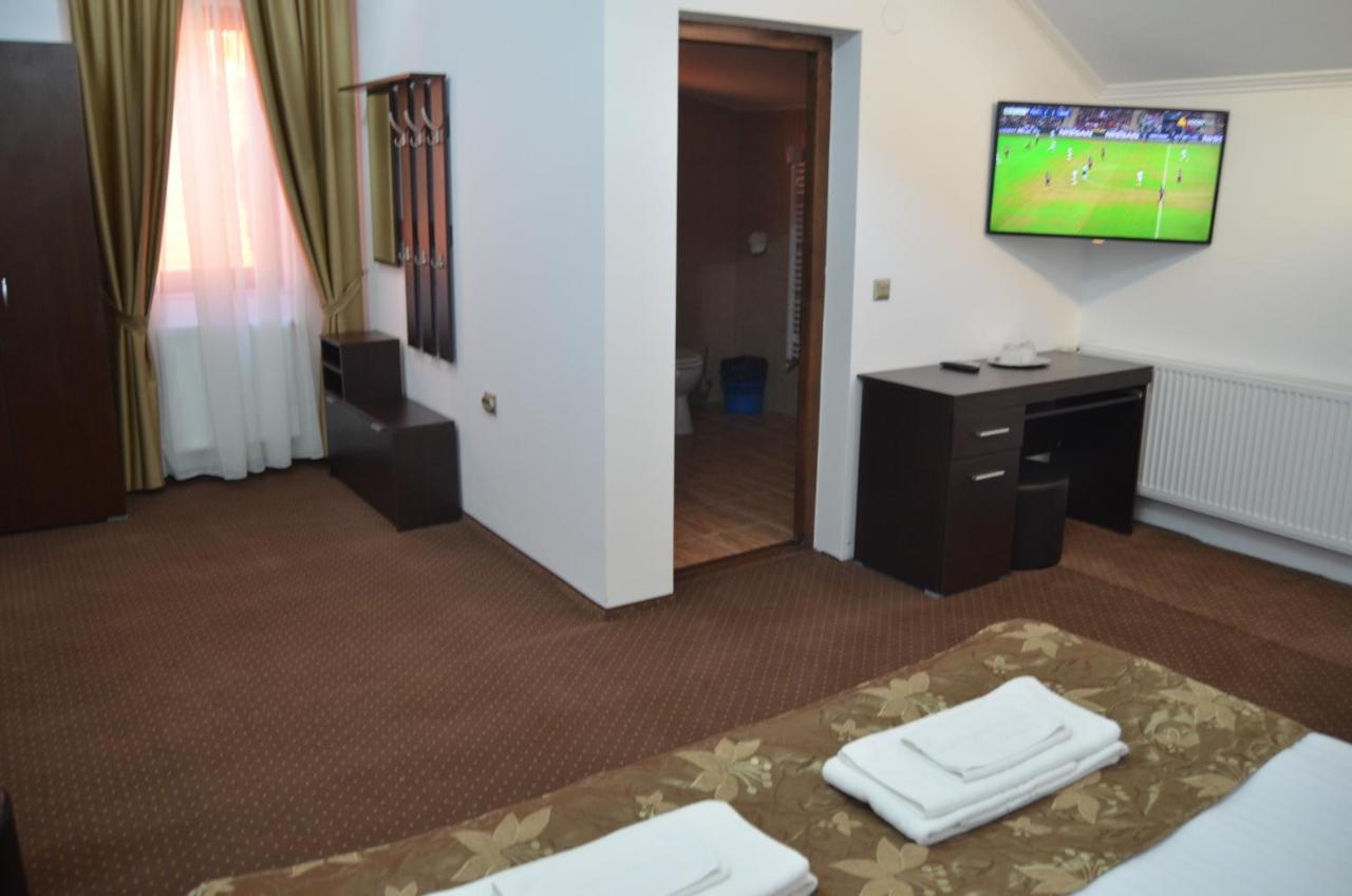 Casa Someseana Guest House Gilgau Luaran gambar